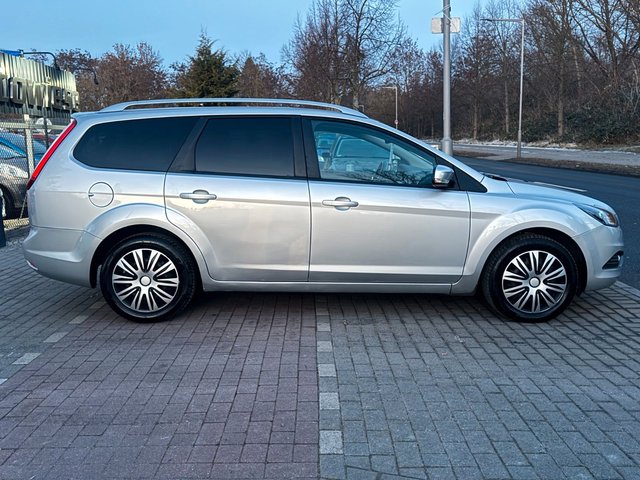 Ford Focus Turnier Style + 1.8*Klima*M&S*TÜV NEU - bilder 4