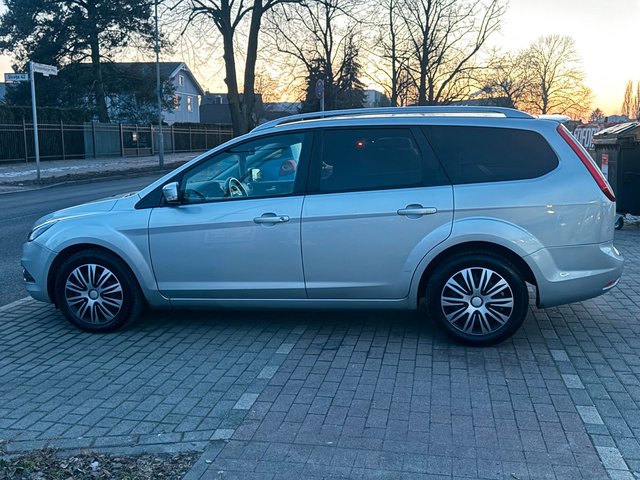 Ford Focus Turnier Style + 1.8*Klima*M&S*TÜV NEU - bilder 7