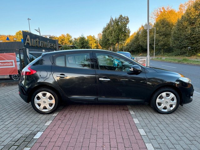 Renault Megane III Lim. 5-trg. Dynamique 1.9dCi*Navi*EU5 - bilder 4