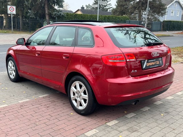 Audi A3 Sportback 1.6 TDI Ambiente*Panorama*Klima*EU5 - bilder 6