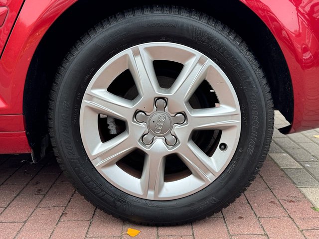 Audi A3 Sportback 1.6 TDI Ambiente*Panorama*Klima*EU5 - bilder 9