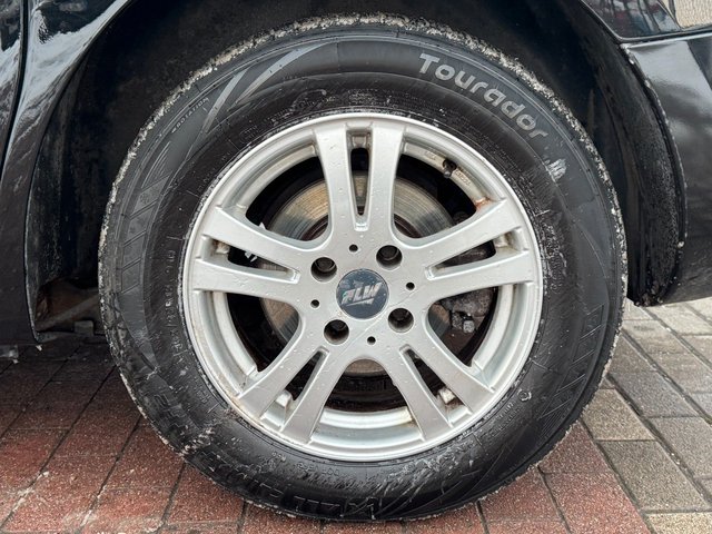 Citroën Berlingo Kombi Selection 1.6*Pano*SHZ*PDC*TEMP* - bilder 10