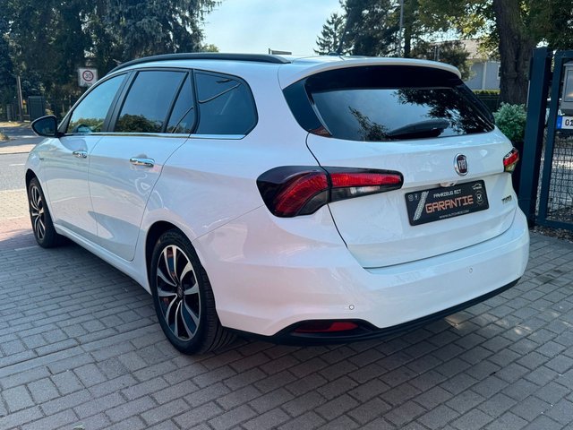 Fiat Tipo 1.6 MultiJet Lounge*Aut*Nav*DAB*LED*Temp* - foto 8