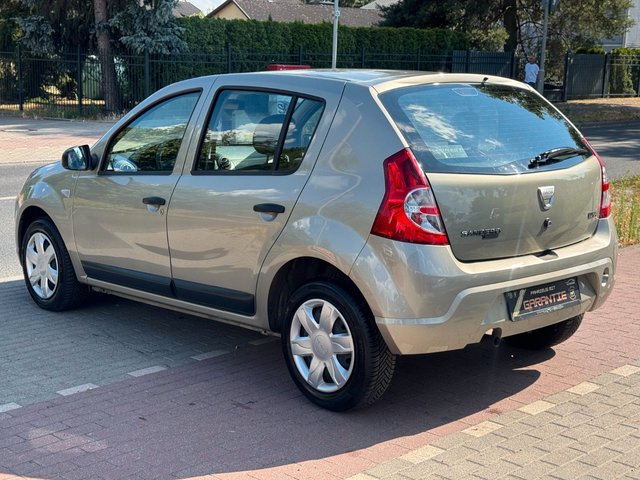 Dacia Sandero 1.4*Klima*Allwetter*ZR NEU*TÜV NEU* - bilder 7