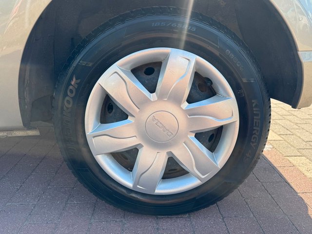 Dacia Sandero 1.4*Klima*Allwetter*ZR NEU*TÜV NEU* - bilder 10