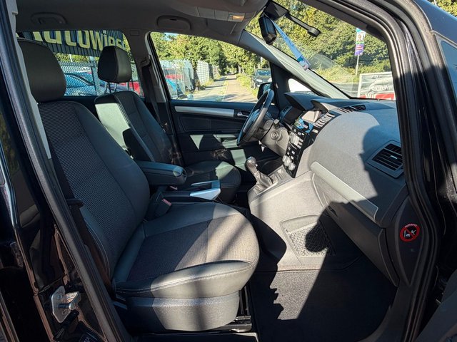 Opel Zafira B Innovation 1.8*Xenon*Klima*Temp*SHZ*PDC - foto 10