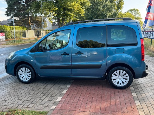 Citroën Berlingo Kombi XTR 1.6HDI*7SITZE*NAVI*KAMERA*AHK - bilder 7