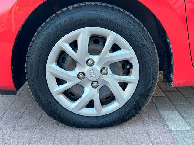 Hyundai i10 Pure 1.0 Euro6*1.Hand*Allwetter*TÜV NEU* - bilder 10