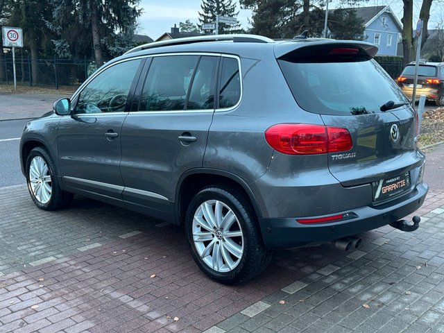 Volkswagen Tiguan Sport & Style 4Motion*Pano*Navi*Xenon*AHK - bilder 6