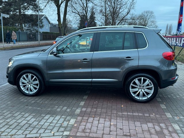 Volkswagen Tiguan Sport & Style 4Motion*Pano*Navi*Xenon*AHK - bilder 7