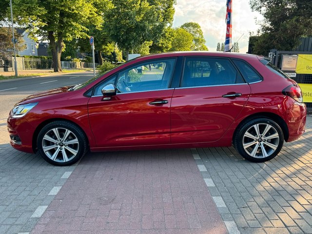 Citroën C4 Lim. 1.2 Selection*Aut*Nav*Keyless*LED*Temp* - foto 7