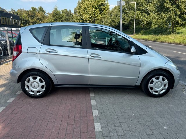 Mercedes-Benz A160 Automatik*Klima*Nav*Szhz*Temp*TÜV NEU* - bilder 4