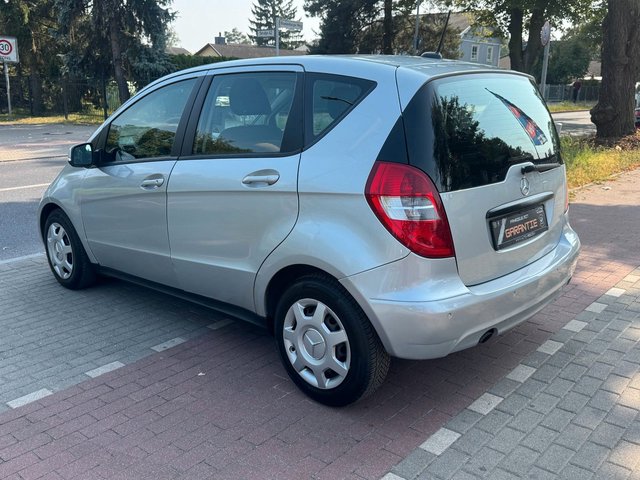 Mercedes-Benz A160 Automatik*Klima*Nav*Szhz*Temp*TÜV NEU* - bilder 8