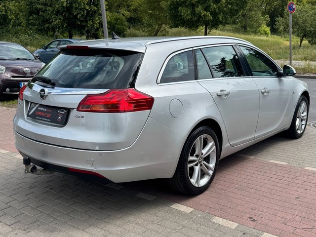 Opel Insignia Tourer 2.0CDTI*Navi*Alu*Ahk*Tüv10/25 - bilder 5