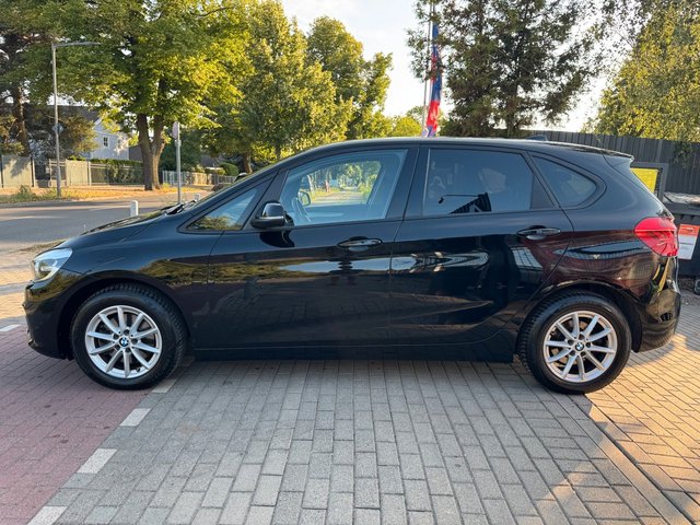 BMW 218i Tourer Active*Klimaautomatik*Pdc*Shzg*2.HD - bilder 7
