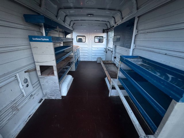 Mercedes-Benz Vario 615 D KASTEN*STANDHEIZUNG*1.HD*61799KM!* - foto 10