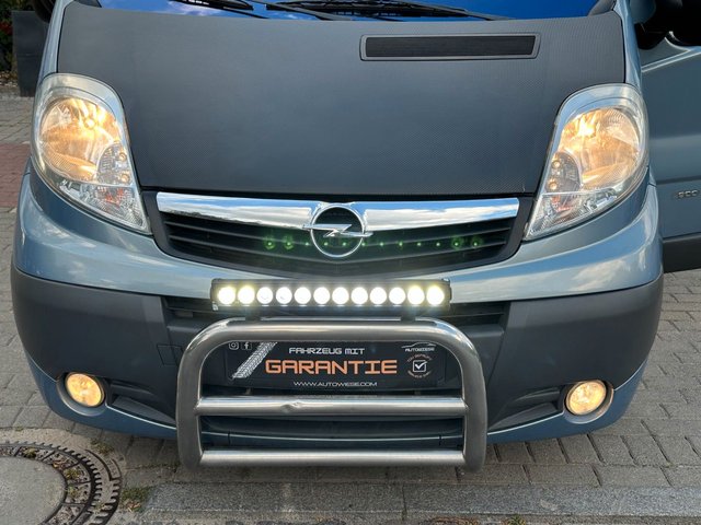 Opel Vivaro 2.5CDTI*Wohnmobil*Klima*Navi*Bett*AHK - bilder 9
