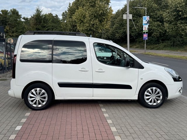 Citroën Berlingo 1.6HDi Kombi Selection*Klima*Pano*Temp - foto 4