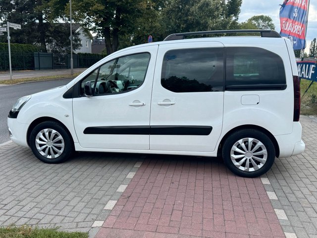 Citroën Berlingo 1.6HDi Kombi Selection*Klima*Pano*Temp - foto 9