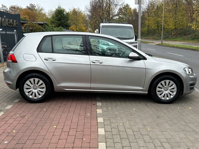 Volkswagen Golf VII 1.6 TDI Lim EU5*Klima*LED*TÜV NEU* - bilder 4