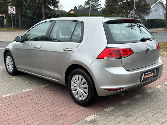 Volkswagen Golf VII 1.6 TDI Lim EU5*Klima*LED*TÜV NEU* - bilder 6