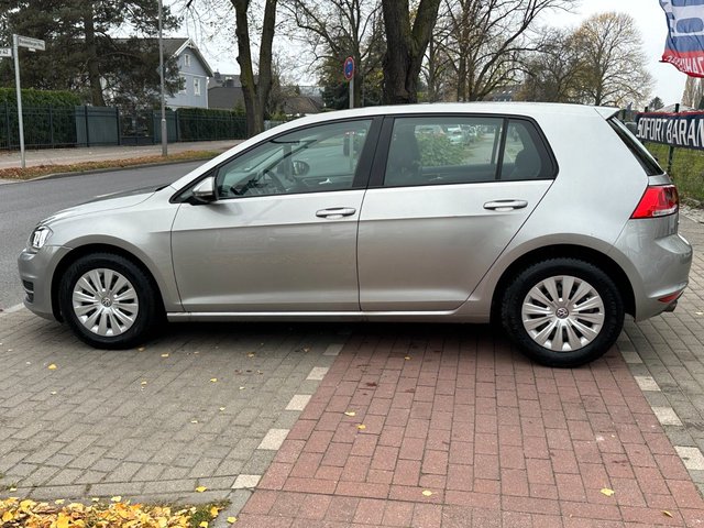Volkswagen Golf VII 1.6 TDI Lim EU5*Klima*LED*TÜV NEU* - bilder 7