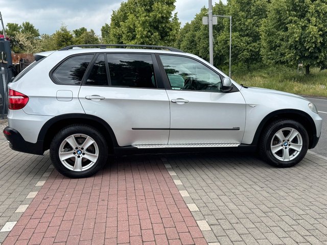 BMW X5 xDrive30d*Aut.*Panorama*HeadUp*Navi*Aktiv*PDC - bilder 4
