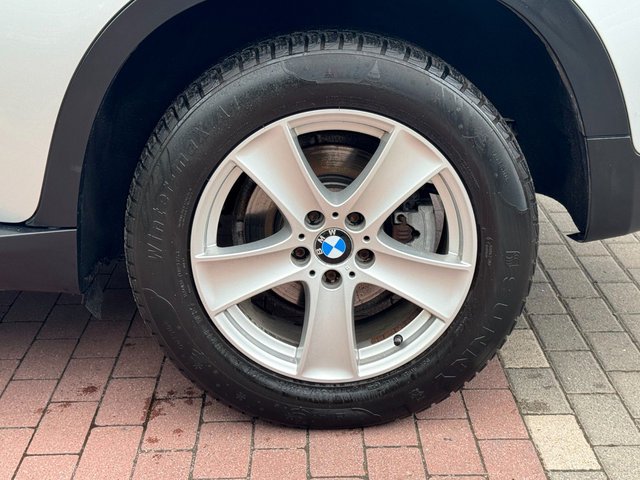 BMW X5 xDrive30d*Aut.*Panorama*HeadUp*Navi*Aktiv*PDC - bilder 10