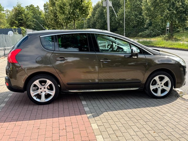 Peugeot 3008 Platinum Pano*Leder*Nav*HUD*ACC*AHK*Szhz* - bilder 4