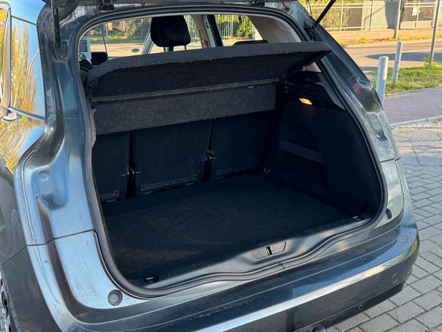 Citroën C4 Picasso 1.6*Klima*Temp*Szhz*Allwetter*AHK - bilder 5
