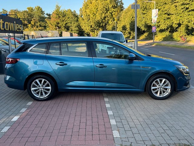 Renault Megane IV Grandtour Intens 1.2TCe*Navi*LED*AHK* - foto 4