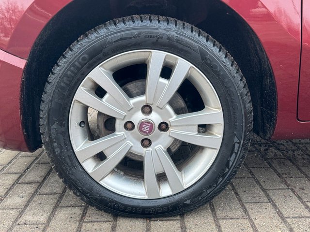 Fiat Qubo 1.4 MyLife*Klima*Nav*Allwetter*TÜV NEU - bilder 10