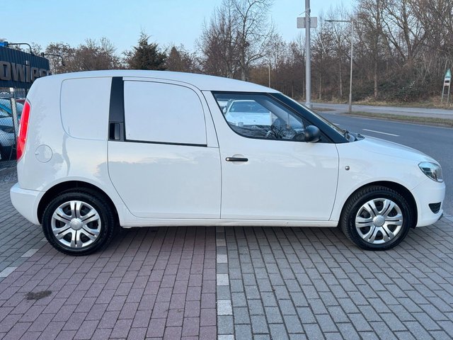 Skoda Praktik 1.2 TDI*Kasten*Klima*AHK*Allwetter* - foto 4