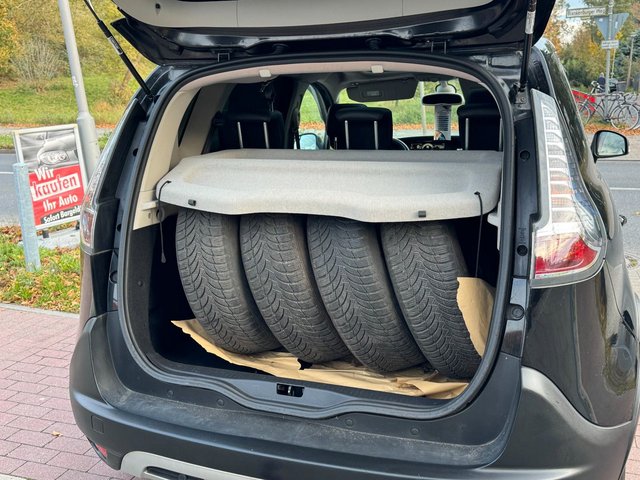 Renault Scenic III BOSE Edition X-MOD*Panorama*Navi*AHK* - bilder 6