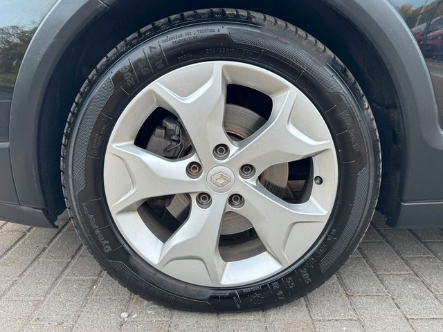 Renault Scenic III BOSE Edition X-MOD*Panorama*Navi*AHK* - bilder 10