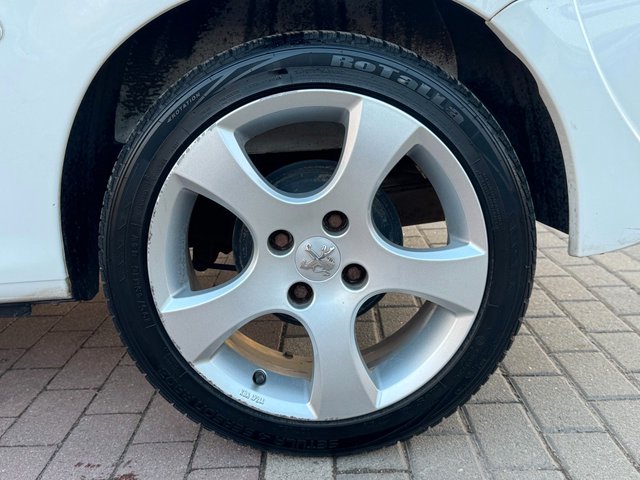 Peugeot 206+ 1.4*Street Racing*Klima*E-Paket*Allwetter - foto 10