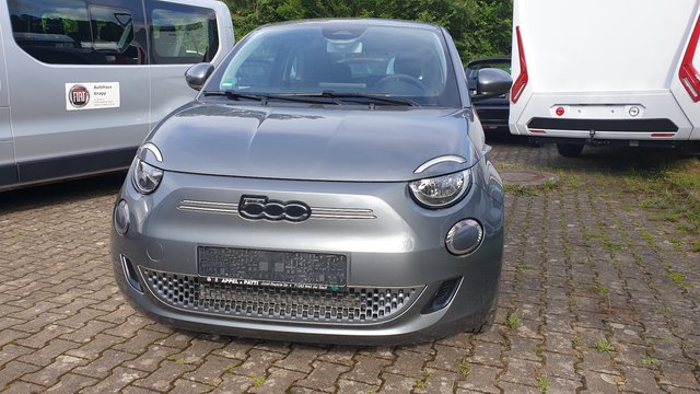 Foto №1 Fiat 500e Gebrauchtwagen Kaufen bei Autohaus Knapp