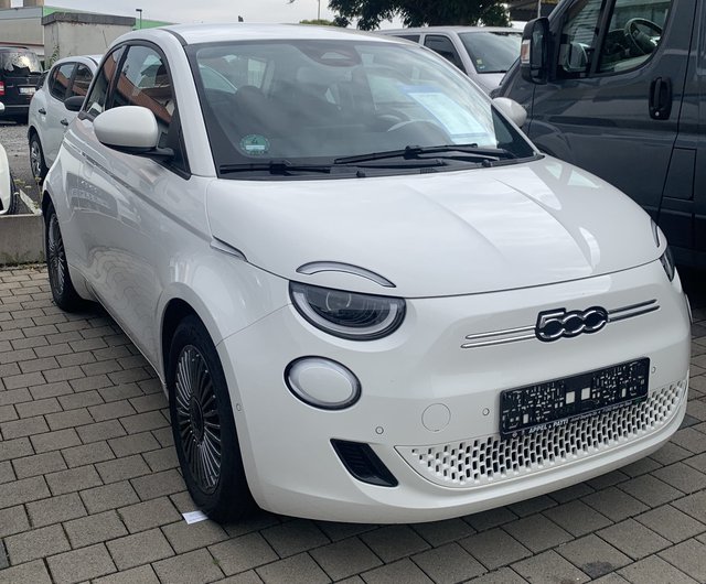 Foto №1 Fiat 500e Gebrauchtwagen Kaufen bei Autohaus Knapp