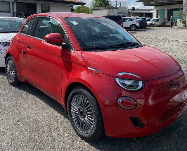 Foto №1 Fiat 500e Gebrauchtwagen Kaufen bei Autohaus Knapp