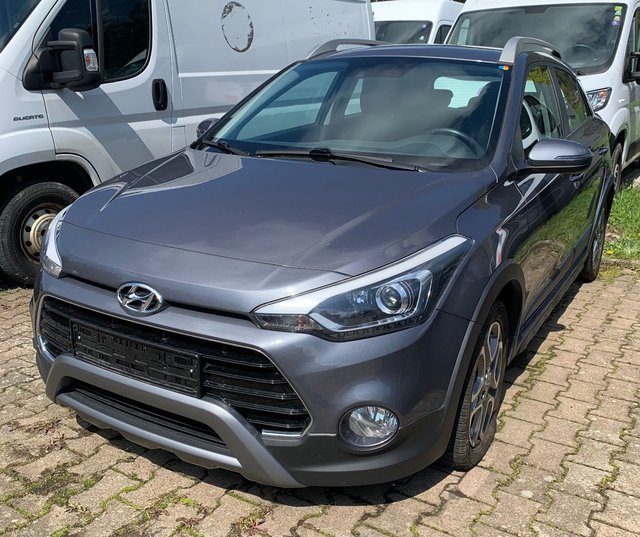 Foto №1 Hyundai i20 Gebrauchtwagen Kaufen bei Autohaus Knapp
