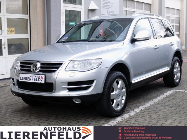 Volkswagen Touareg V10 TDI Voll inkl. bundesweite Anlieferung - фото 1
