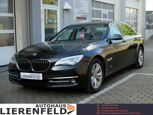 BMW 740 d xDrive aus 1.Hand orig. 18885 km - photo 1