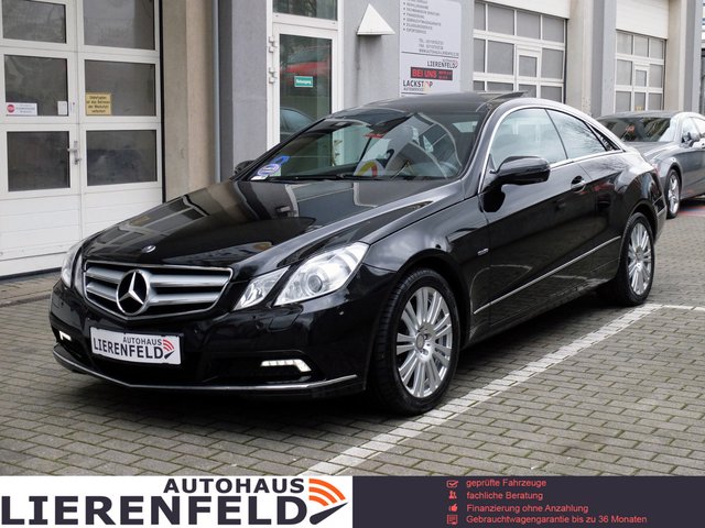 Mercedes-Benz E 350 CDI Coupe MB Scheckheft - фото 1