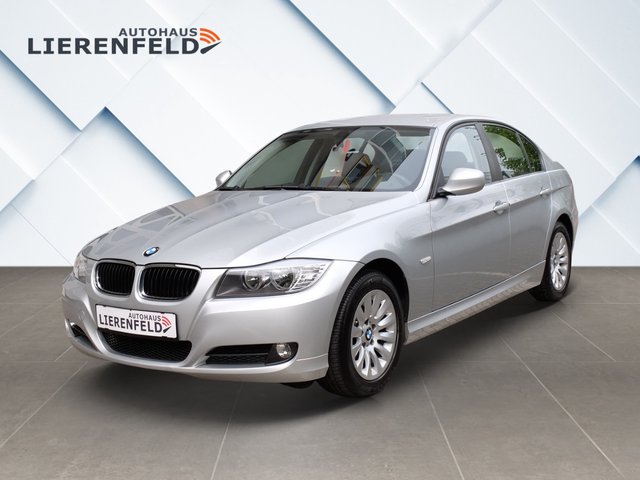 BMW 320i orig. 20 Tkm neuwertig - фото 1