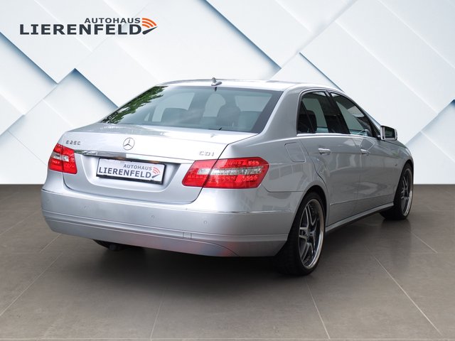 Mercedes-Benz E 250 CDI Avantgarde Automatik nur 100 Tkm - photo 3