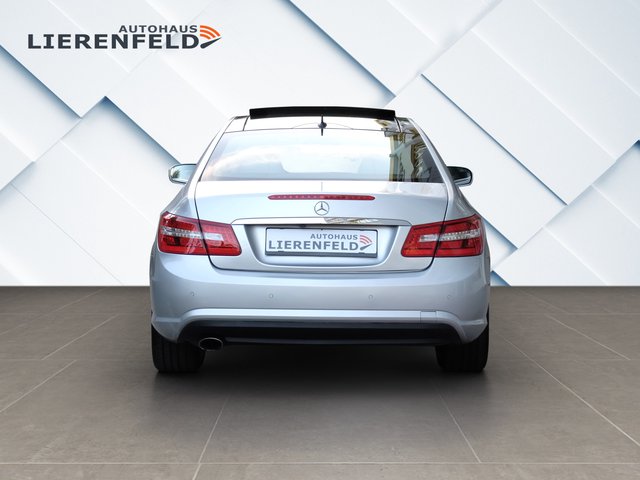 Mercedes-Benz E 250 CDI Coupe AMG Paket Panorama - bilder 3