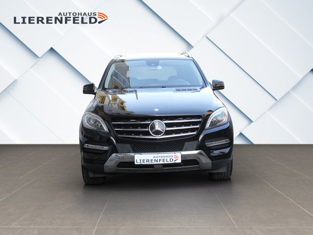 Mercedes-Benz ML 350 Mercedes Scheckheft - bilder 2