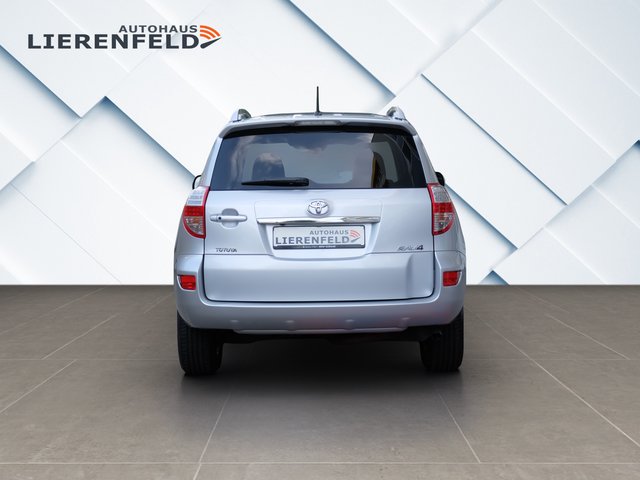 Toyota RAV 4 2.2 D4-D Travel Automatik TOYOTA Scheckheft - фото 5