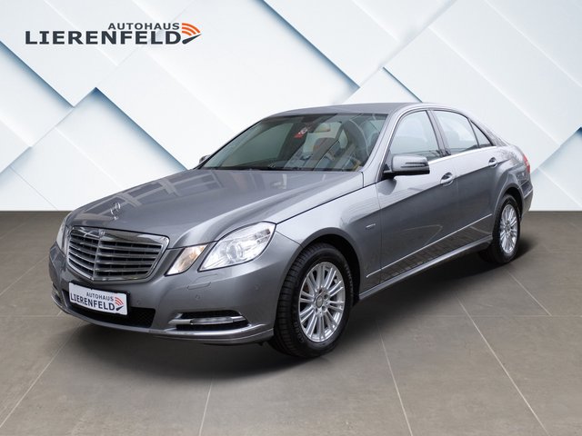 Mercedes-Benz E 220 CDI Elegance 7G Navi AHK Sehr sauber - photo 1