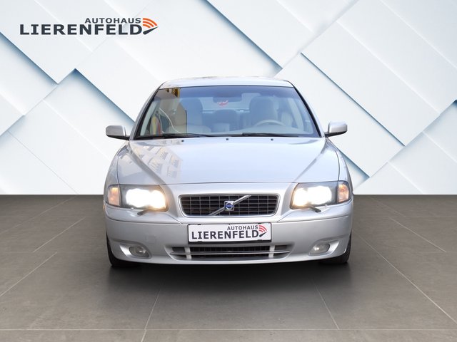 Volvo S80 2.4 D Kinetic Automatik Leder Navi AHK - photo 2